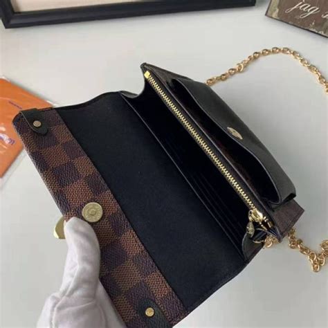 louis vuitton vavin wallet on chain|More.